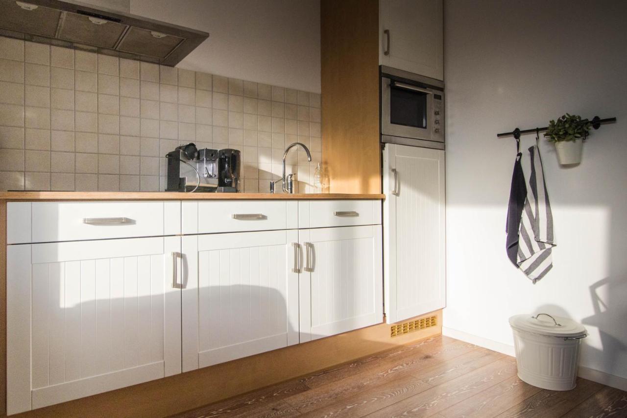 T'Hus Bed & Breakfast Katlijk Экстерьер фото
